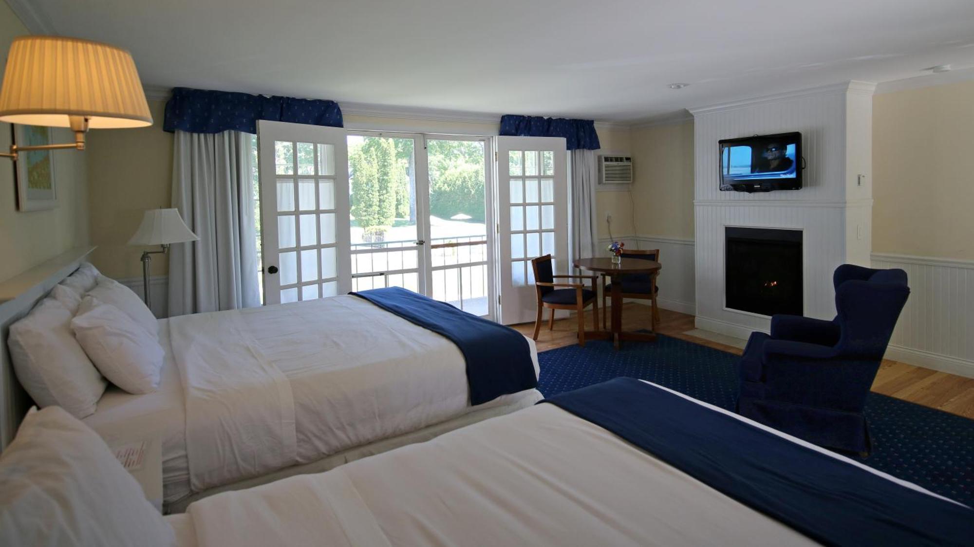 Superior King Suite,704537041:JPEG